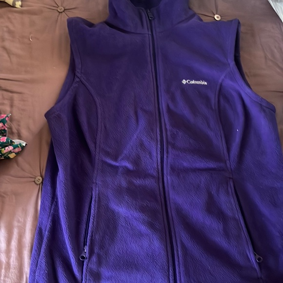 Columbia Jackets & Blazers - Columbia best size large purple fleece